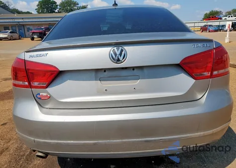 2014 Volkswagen Passat Sel z USA, uszkodzony, nr VIN 1VWCN7A36EC038979